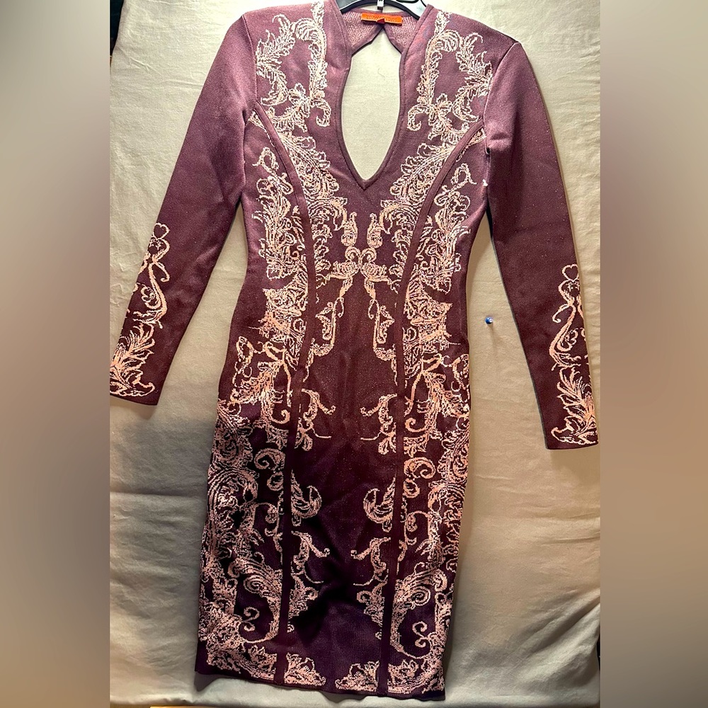 Maroon and pink size small mini dress very stretchy very comfortable like new